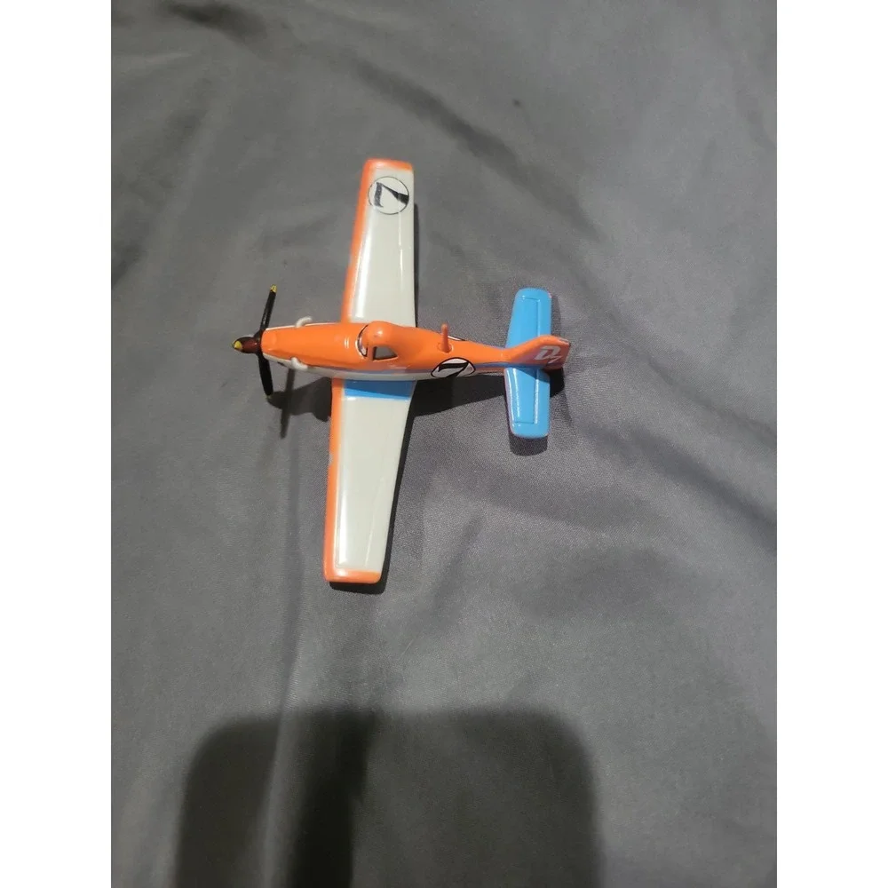 Disney Mattel Pixar's Planes Diecast Racing Dusty Crophopper #7 Aircraft